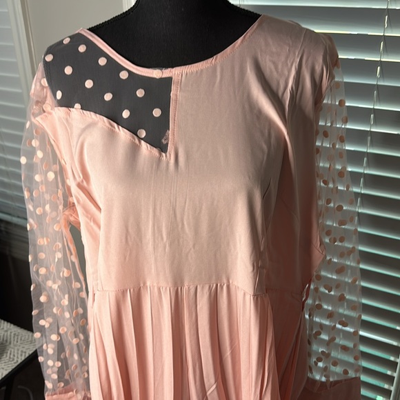 Peach jumpsuit - Picture 2 of 2